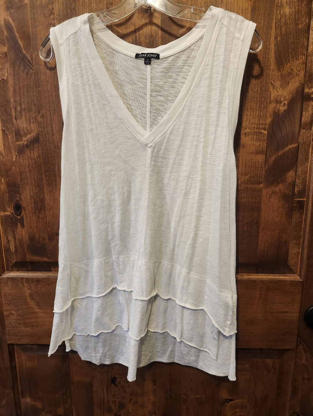 Dear John Oversized White V-Neck Sleeveless Layered Tank Size Medium